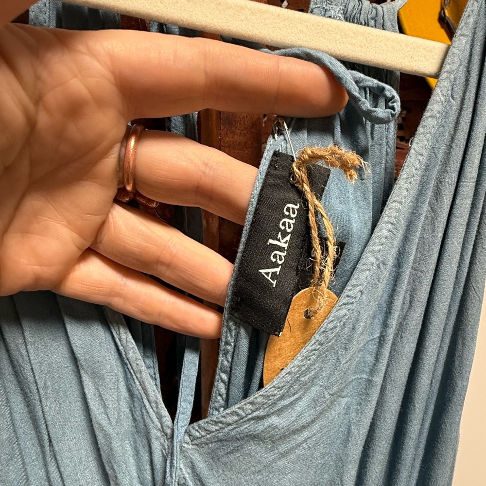 Tie dyed Aakaa maxi dress with adjustable straps & high front slit size Small